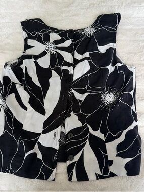 Mossimo Supply Co. Black and White Floral Tank